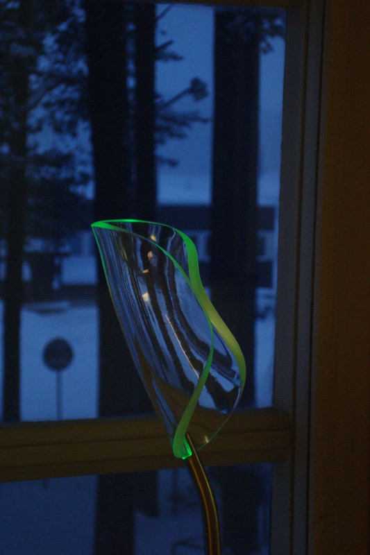 Ljusskulptur Mollusk, Natursten, stl, plexiglas. LED-ljus